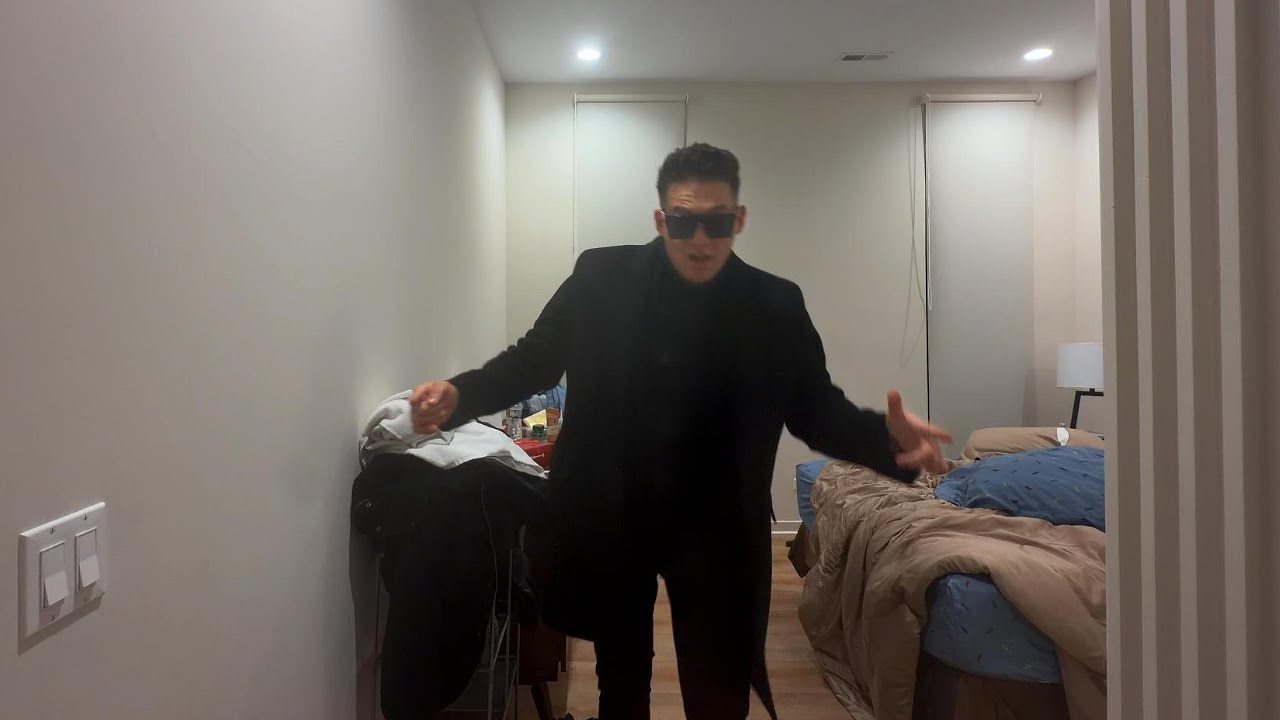 I wore all black to a wedding again