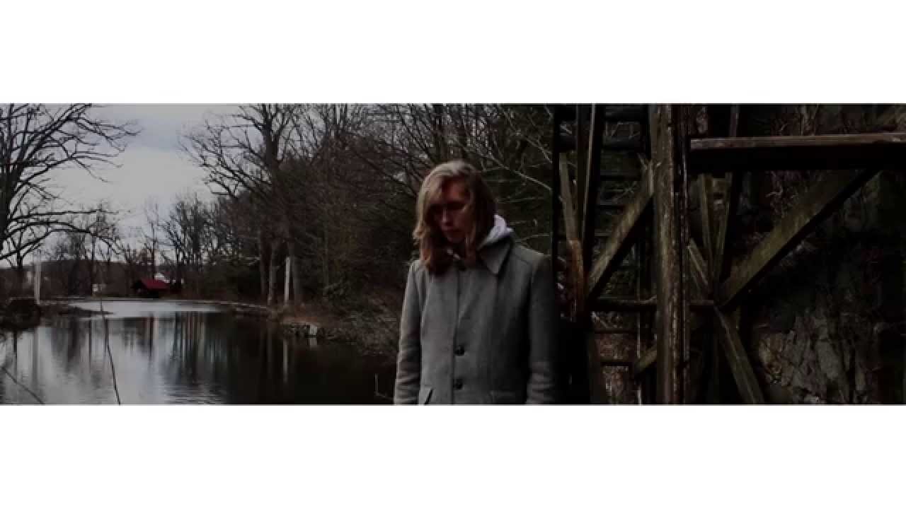 auto-r&eacute;flexion [Dir. By Breeze]