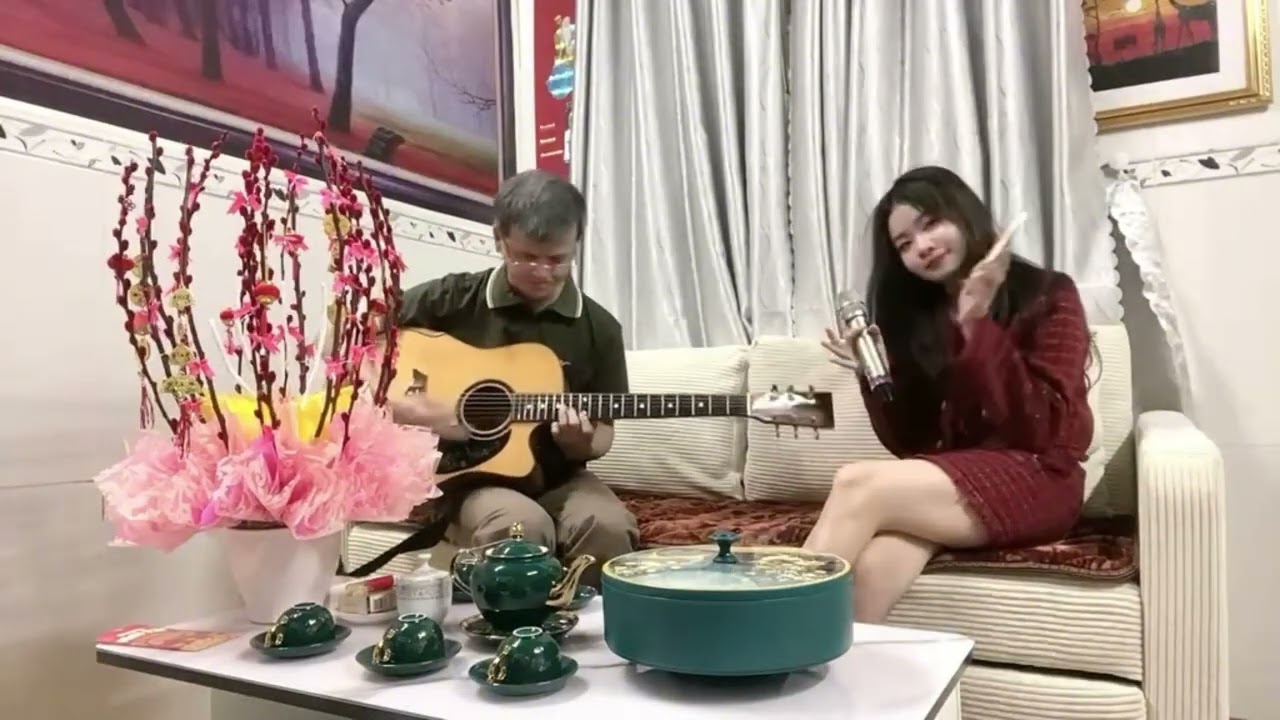 Năm Mới 2Cha Con gởi đến cả nhà Ck -Anh Cho Em Mùa Xuân (F)Tg:Nguyễn Hiền Thơ Kim Tuấn 🌹