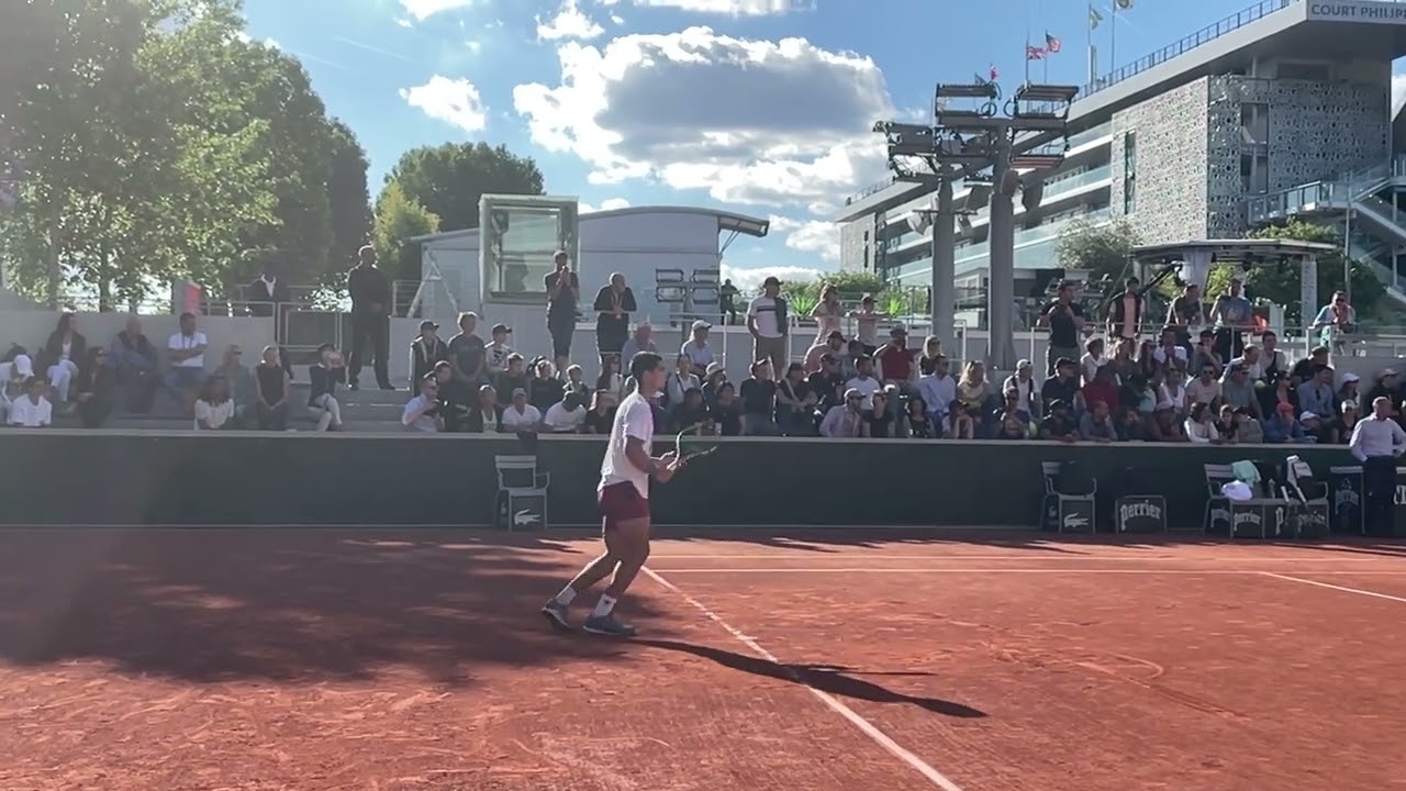 Carlos Alcaraz heavy forehands side view