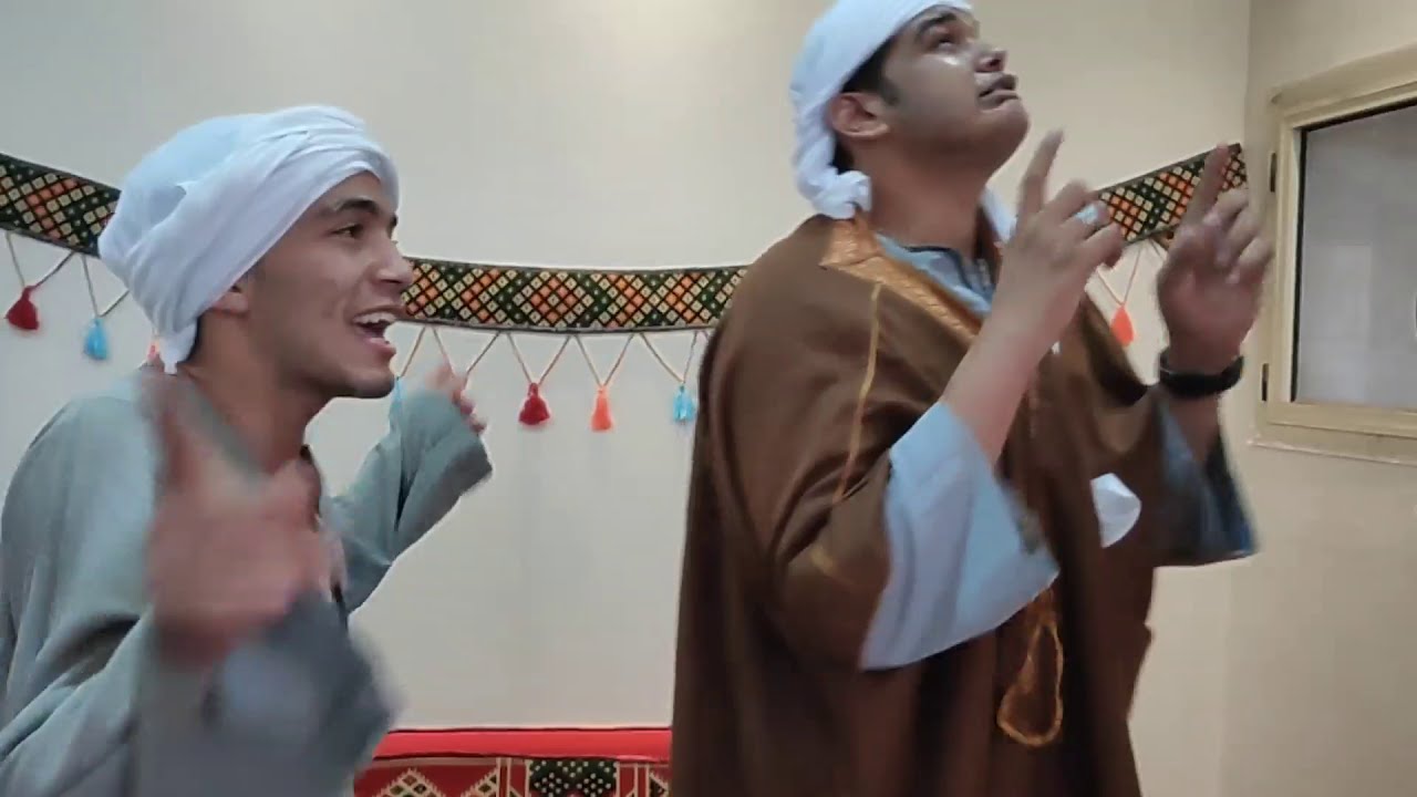 اسكتش العمدة الغبى