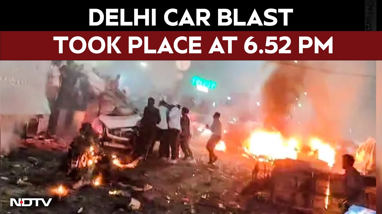 Delhi Bomb Blast News | Delhi Car Blast Took Place At 6.52 pm, Car Was Moving Slowly Near Red Light