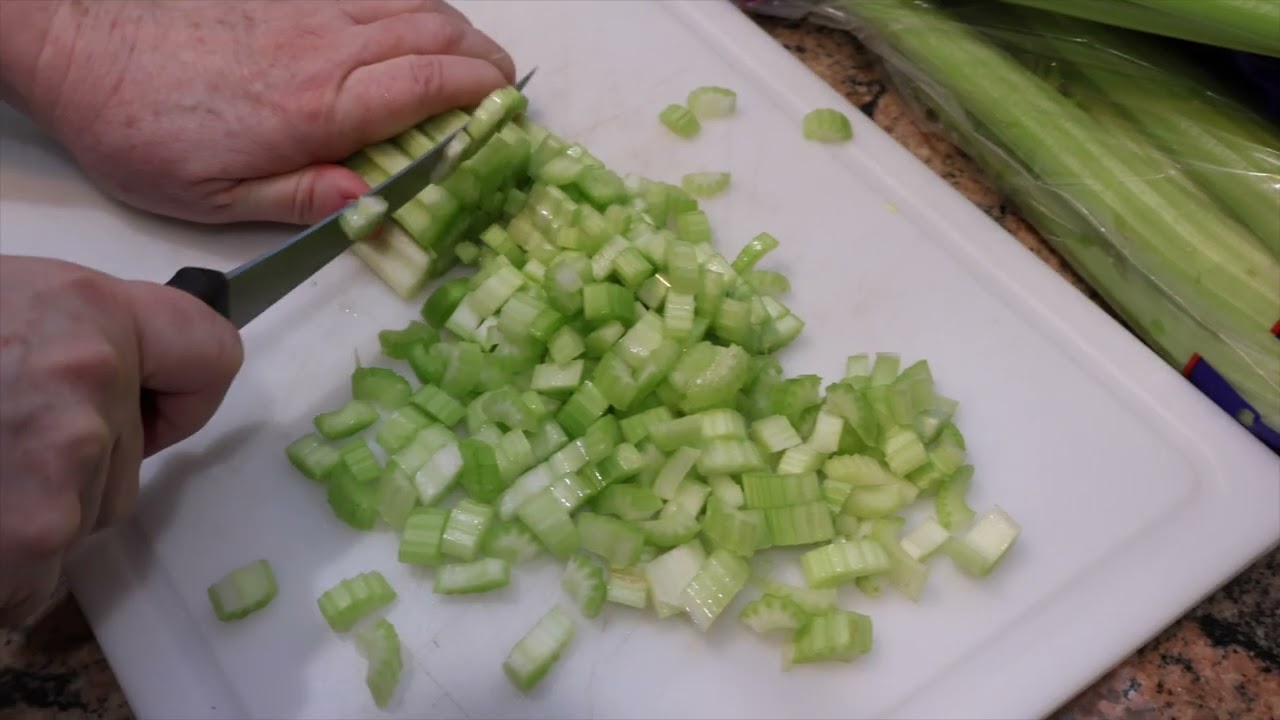 Dehydrate Celery and Use It