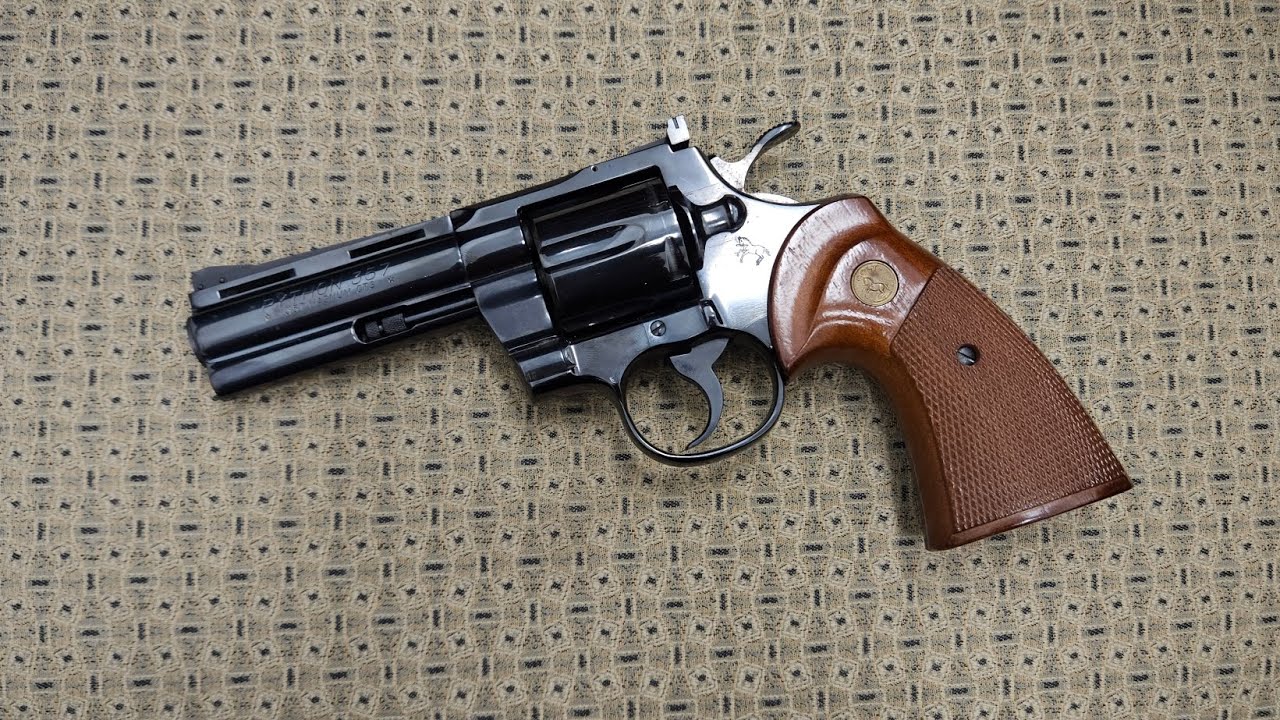 Colt Python Royal Blue 1977