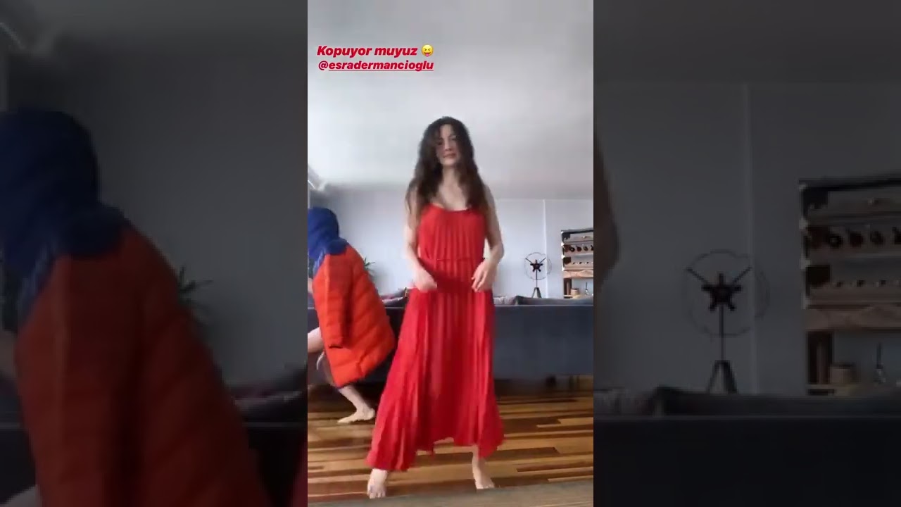 TURKISH CELEBRITY FEET SWEET FEET PLAY - Burcu ÖZBERK