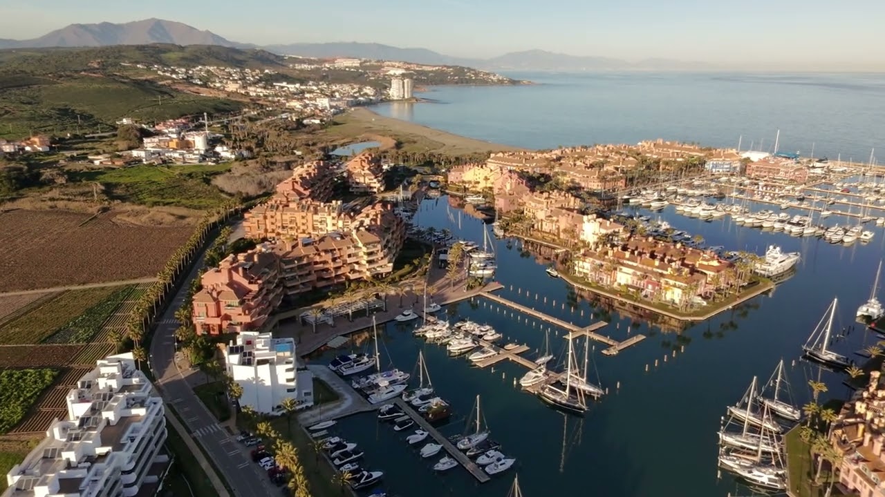 Valentine’s Day 2025 in Puerto Sotogrande | Stunning 4K Drone Footage