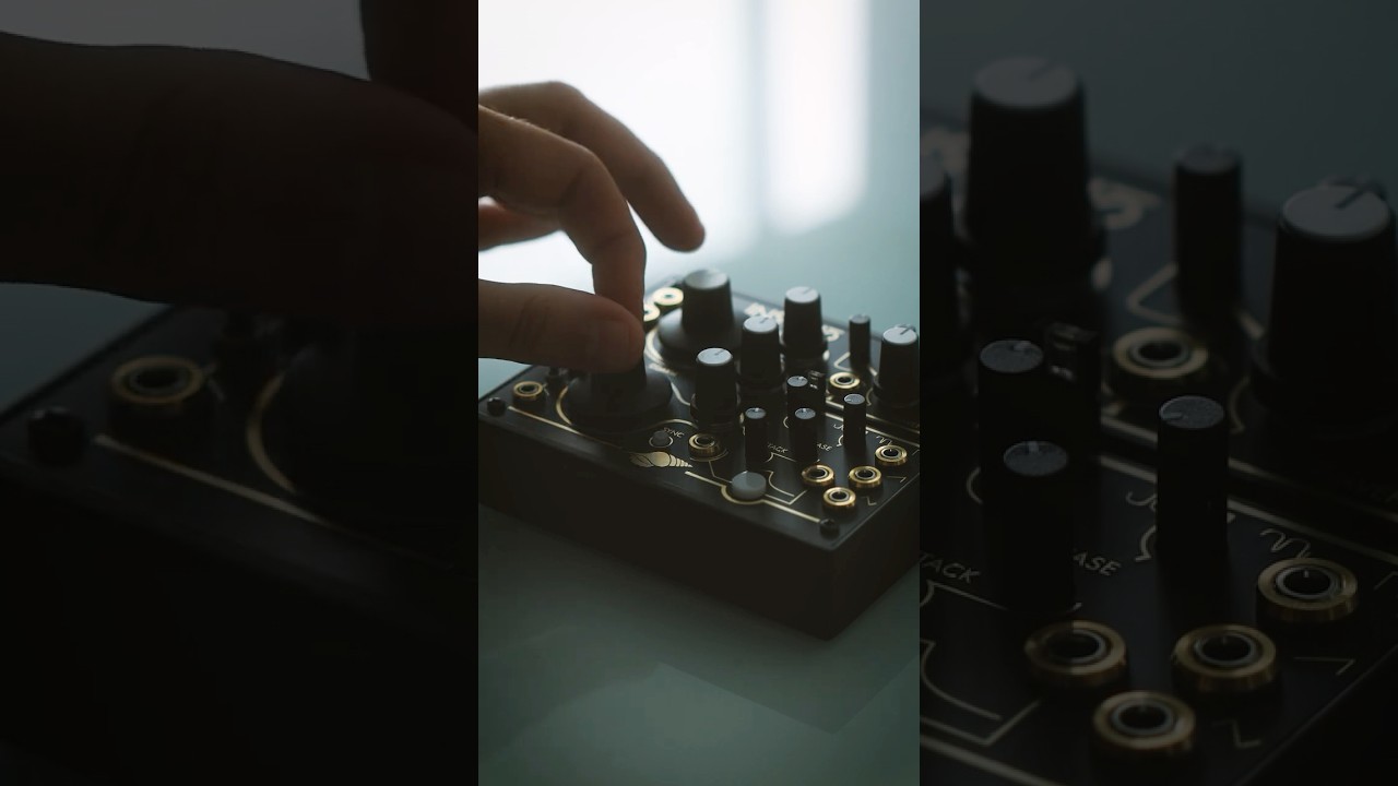 Instruō Seashell: The First Touch