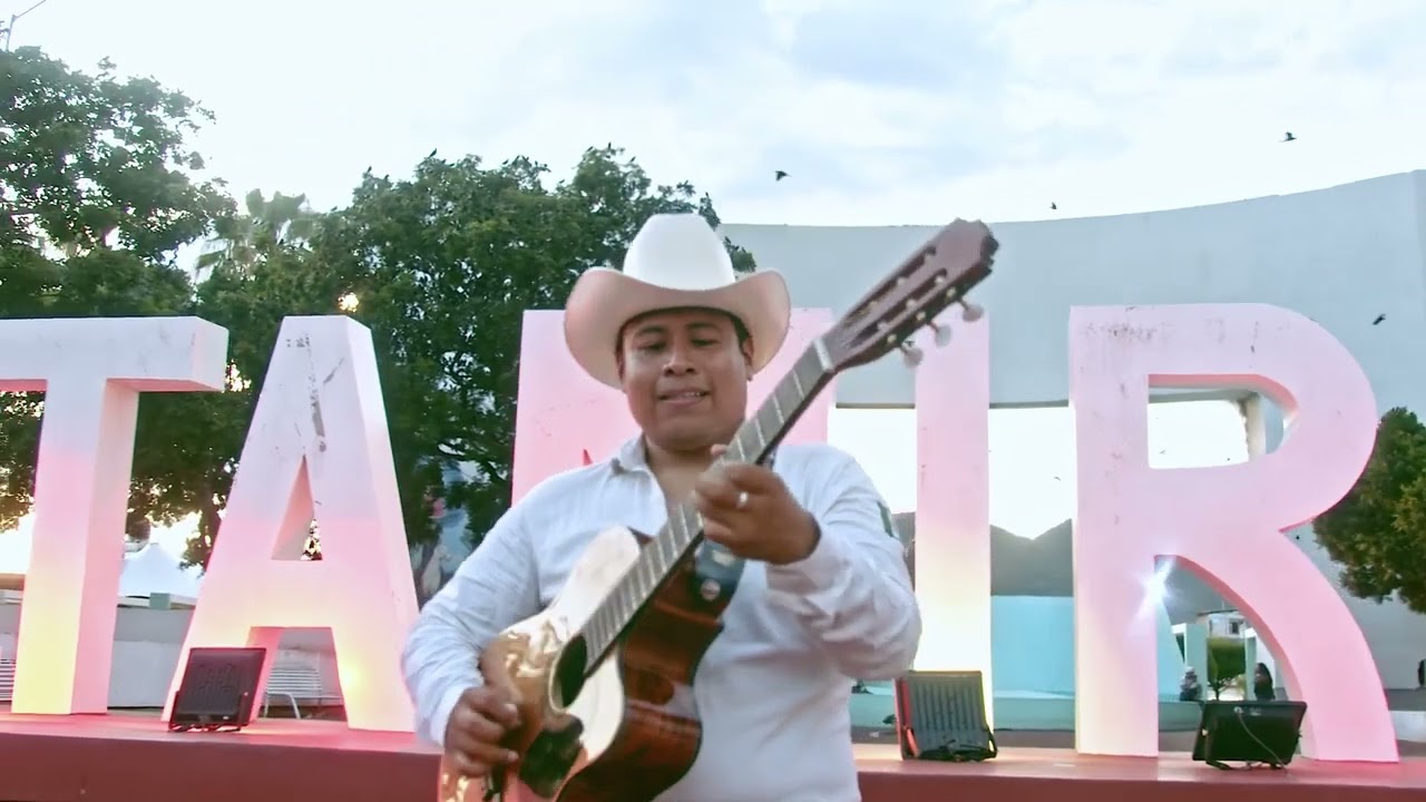 Los Benitez De La Sierra Ft Tierra Caliente Music - Amor Perdoname