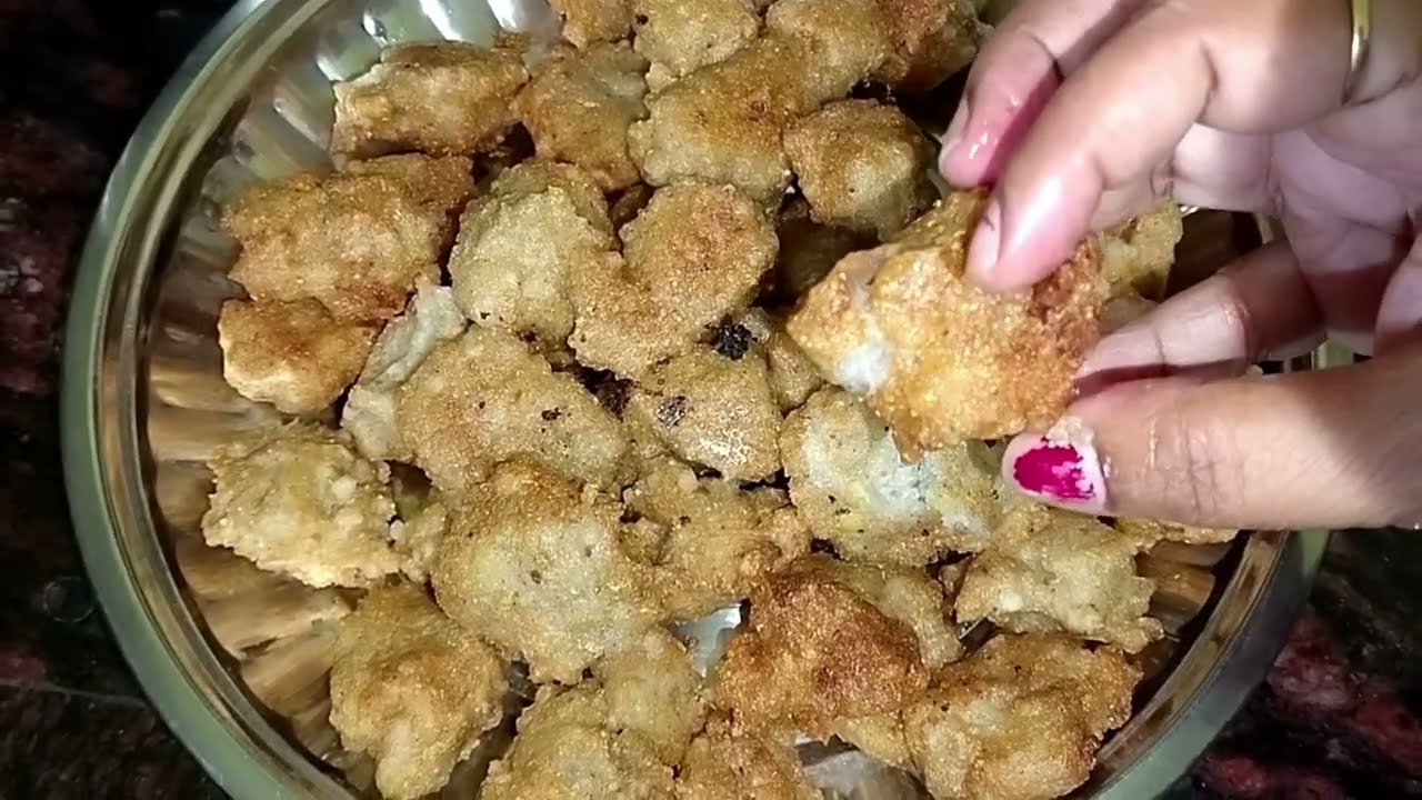 व्रत स्पेशल फाफर के आटे के कुरकुरे पकोड़ेनवरात्रि व्रत के लिए फाफर के स्वादिष्ट पकोड़े#व्रतरेसिपी#