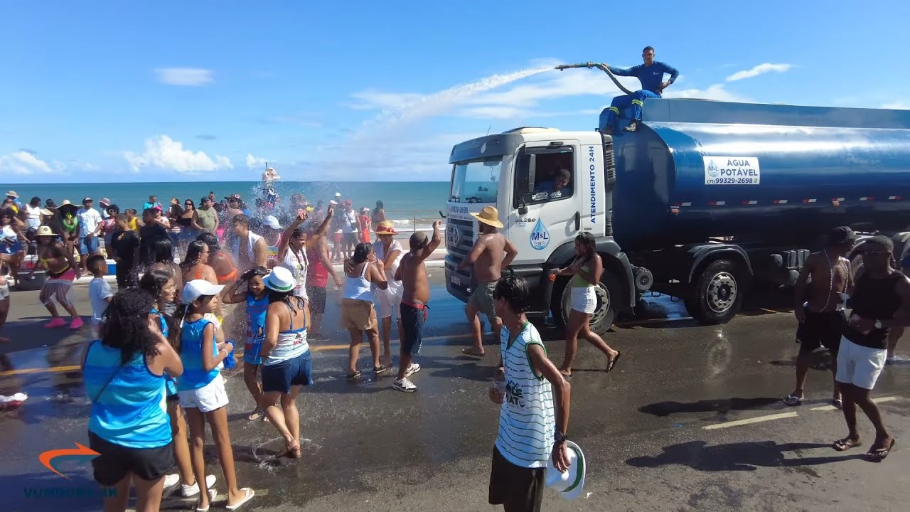 SALVADOR BAHIA - BLOCOS DE SAMBA BANHO DE MANGUEIRA NA LAVAGEM DE ITAPUÃ 2025