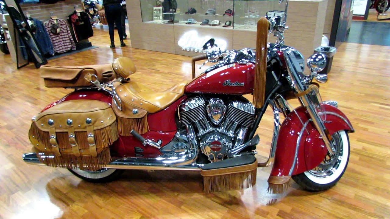 2014 Indian Chief Vintage Red with Accessoires Walkaround - 2013 NY Moto Show