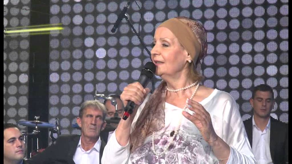 Lepa Lukic - U Korak Sa - Cela Emisija - (TV Grand 06.03.2016.)