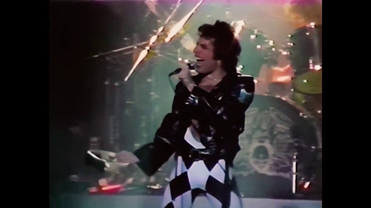Queen | Keep Yourself Alive (Live In Houston - 40th Anniversary Edition)