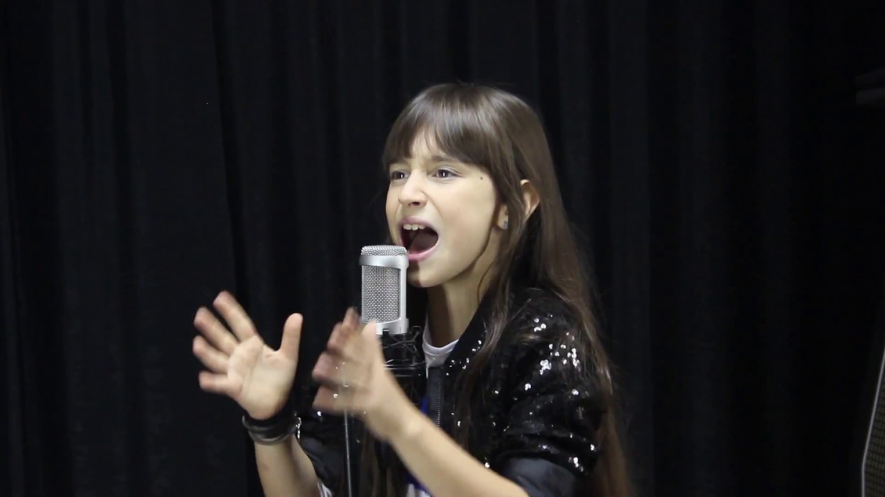 Love on the brain - Rihanna; Cover by Maia Malancus