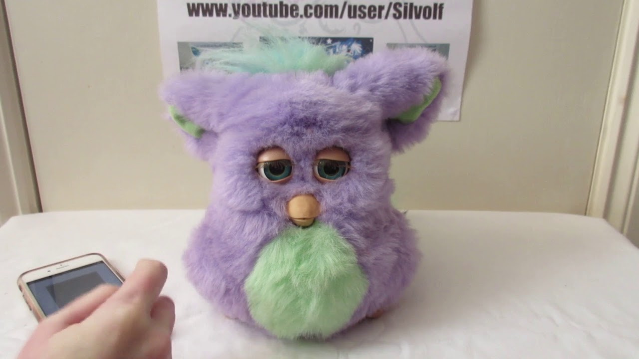 Fuzzynub the Funky Furby Dances