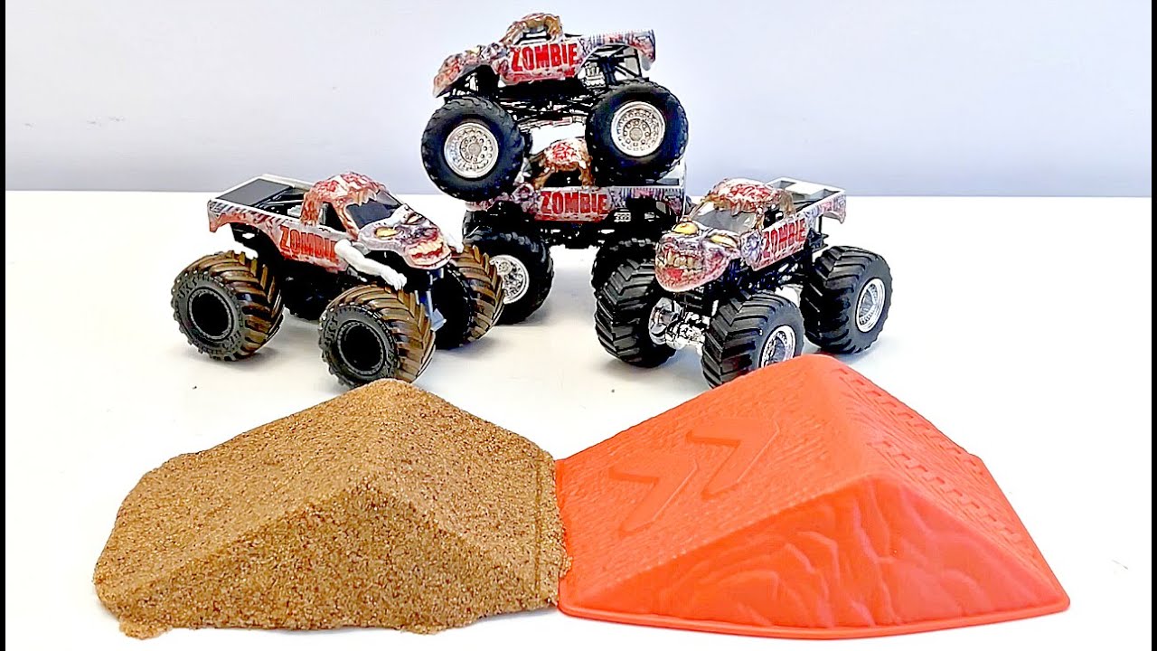 MONSTER JAM | MONSTER DIRT PLAYSET | MONSTER TRUCKS | HOT WHEELS | SPIN MASTER | HOT WHEELS | ZOMBIE