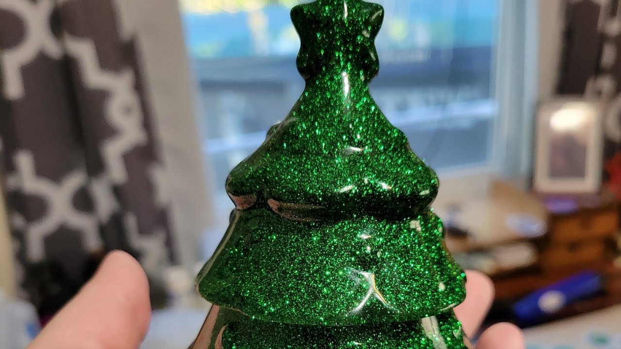 EPOXY CHRISTMAS TREE 🎄 HAPPY WEDNESDAY 