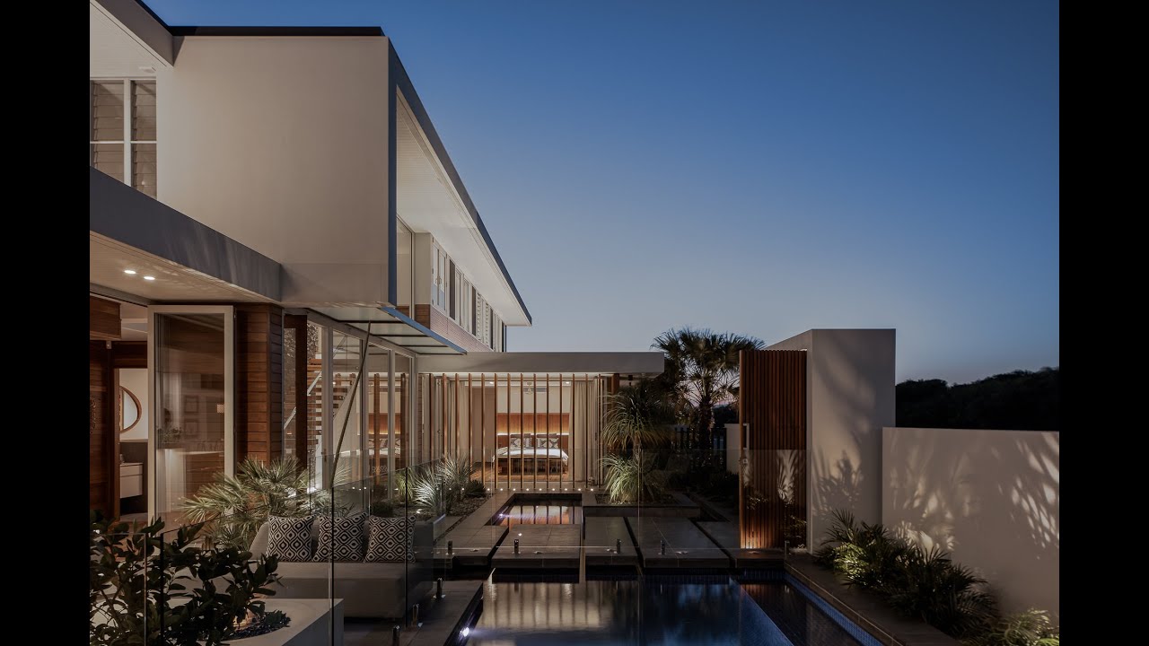 Echo Beach House