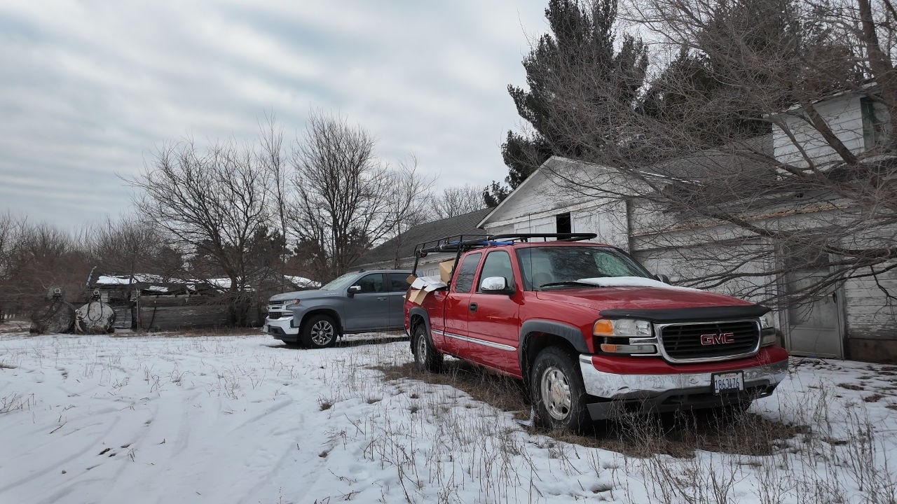 WHERE DID THEY GO?? Family's ABANDONED Farmhouse With Everything Left