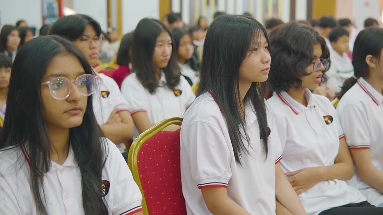 TED-talk show 2025 - Yoon Pyae Theingi