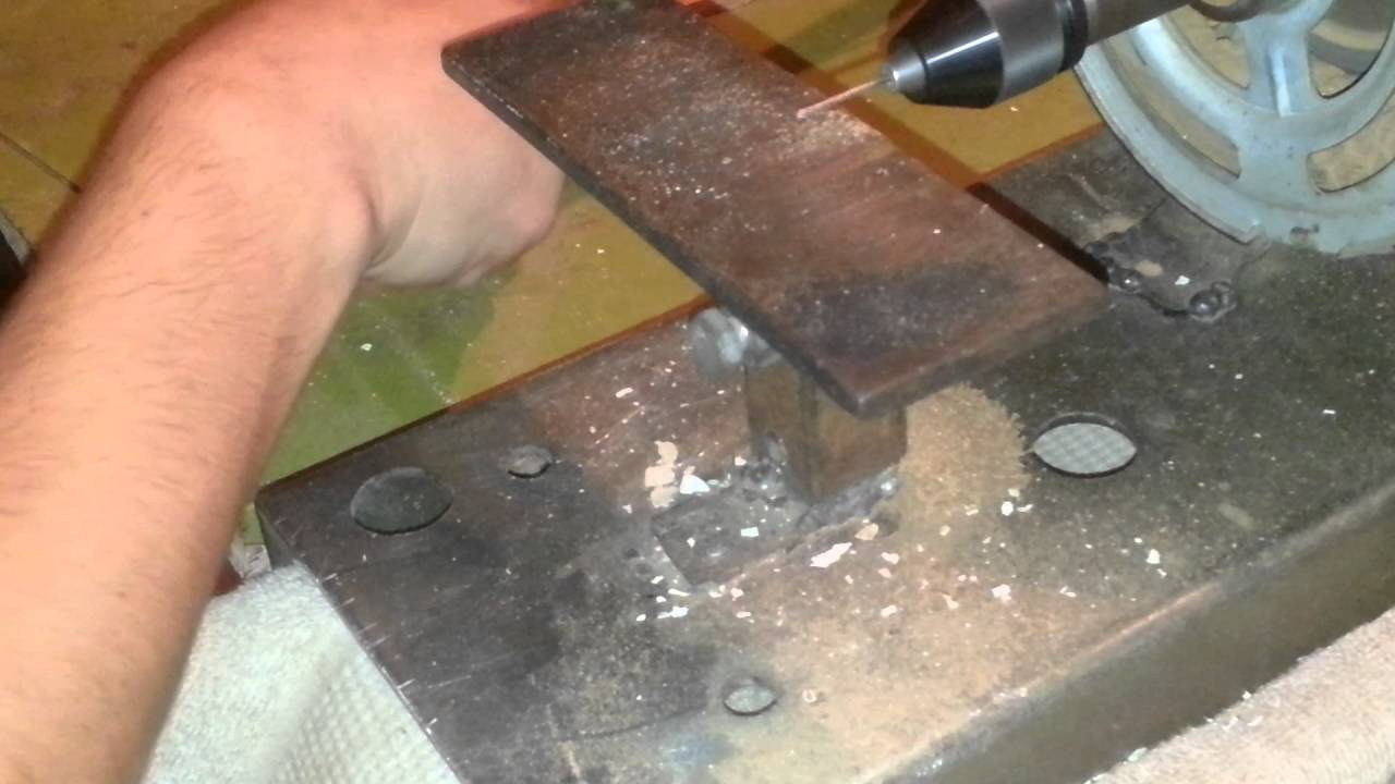 Máquina para hacer jaulas