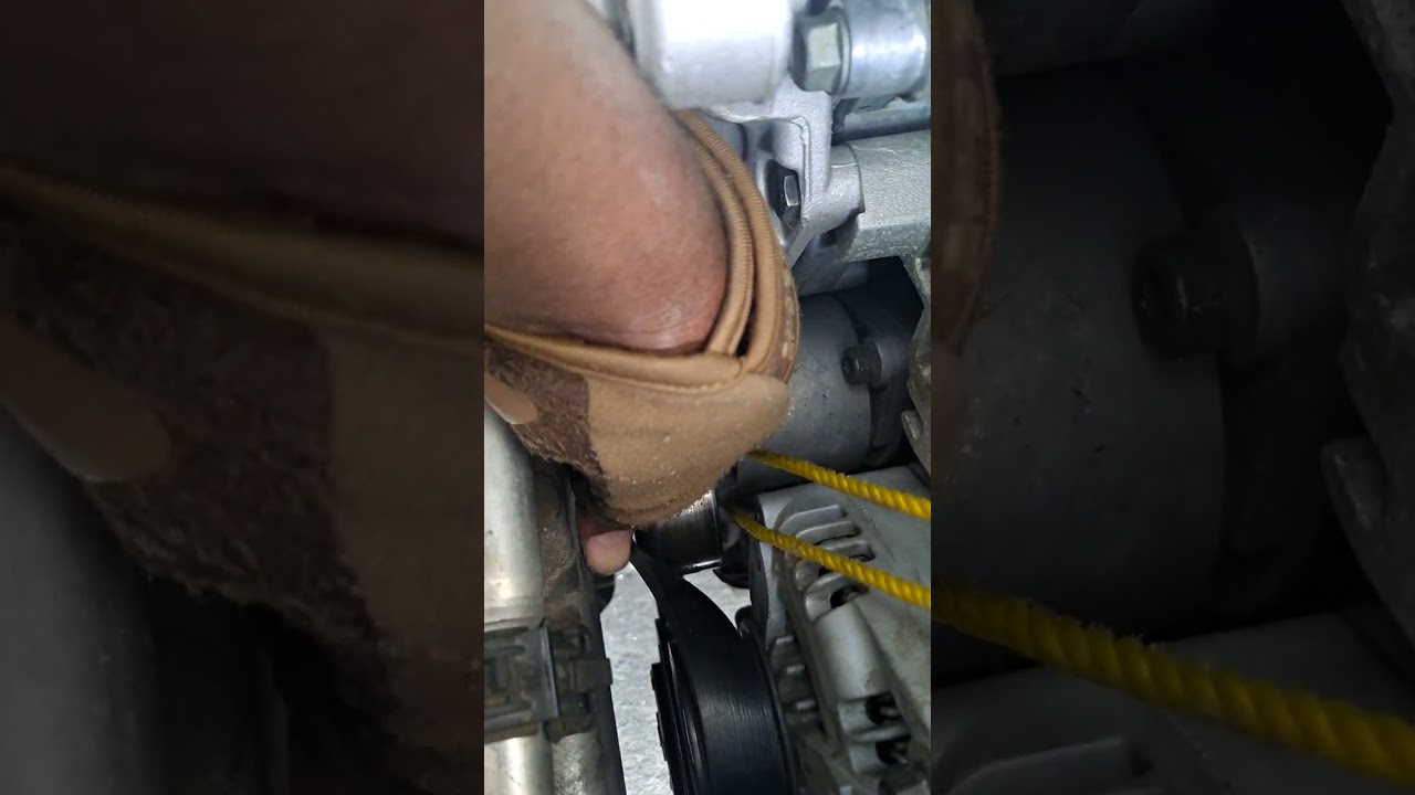 2015 HYUNDAI SONATA SERPENTINE BELT REPLACEMENT.