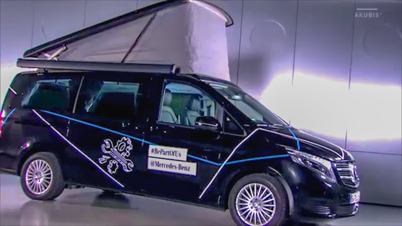 Manually raising the pop-up roof on the Mercedes-Benz Marco Polo W447