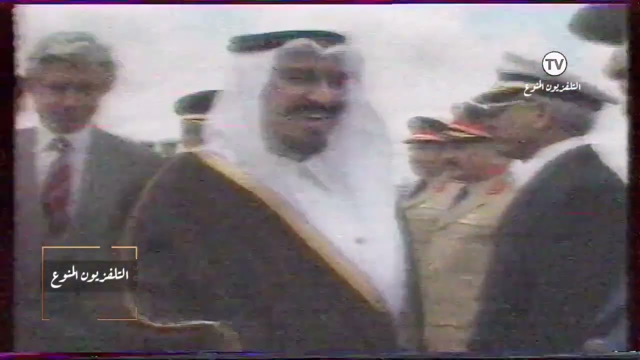 الإعلانات التجارية ثم نشرة الأخبار  | القناة الأولى ١٤٠٩ه‍‍ - ١٩٨٩م  شاهد #التلفزيون_المنوع_1