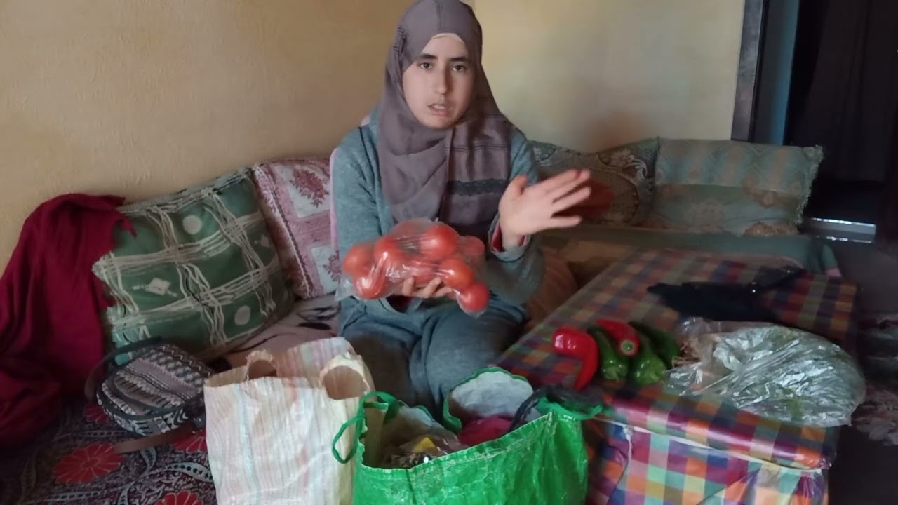 مشترياتي أنا ومي الحنينة من السوق😱 