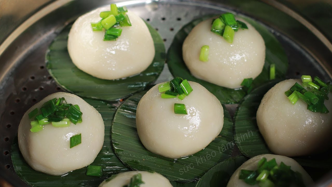 C&aacute;ch pha bột b&aacute;nh &iacute;t Trần dẻo mềm kh&ocirc;ng cứng v&agrave; c&ocirc;ng thức pha nước mắm ăn k&egrave;m chuẩn vị