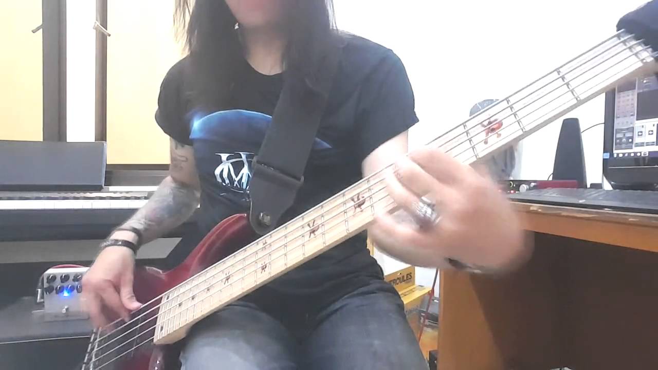 The Gift Of Music (Dream Theater) Bass Cover by Lie Andi