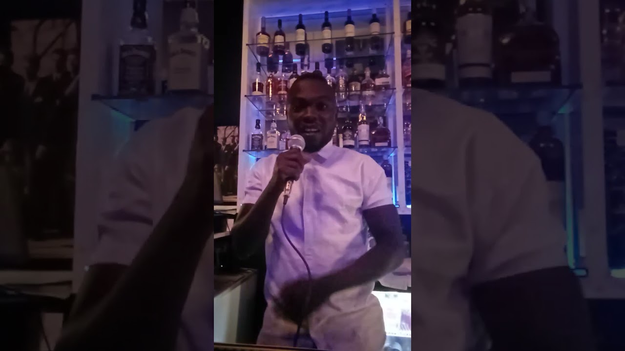 Azino Zaha Pâquinou à Assafou