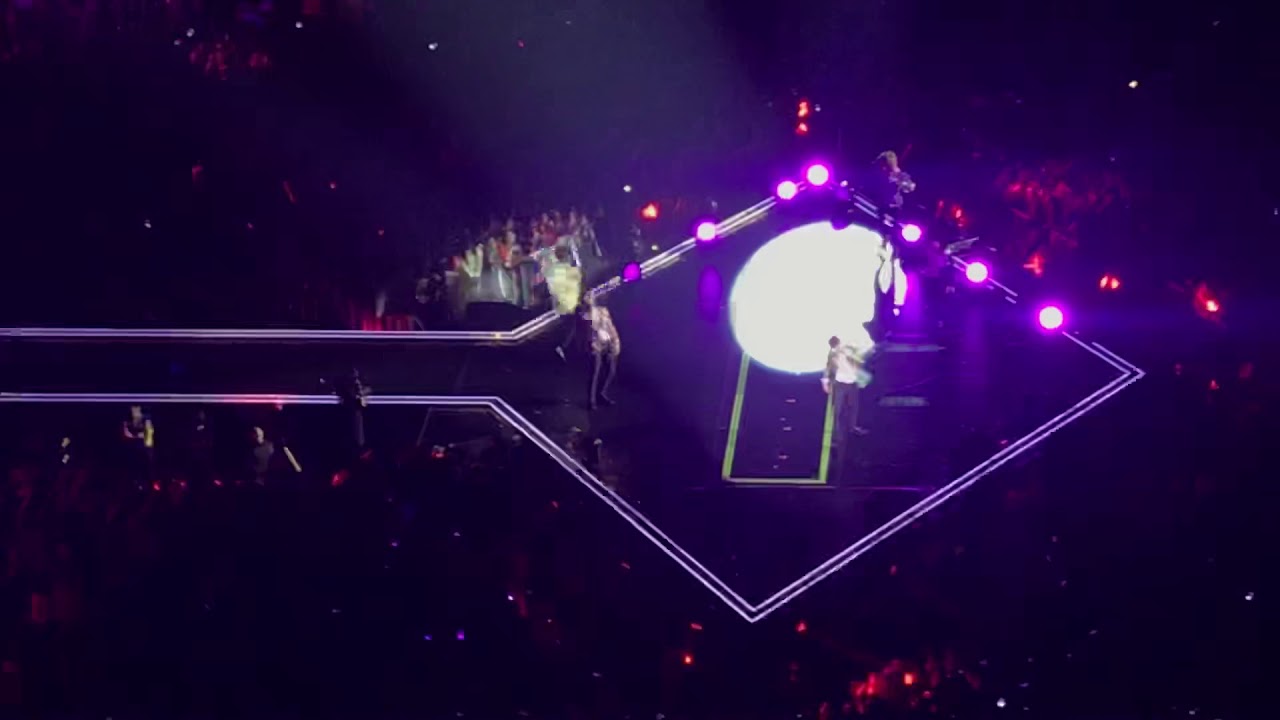 BTS LOVE YOURSELF TOUR LONDON DAY1: MEDLEY (FUN BOYS, RISE OF BANGTAN, FIRE, BAEPSAE AND DOPE)