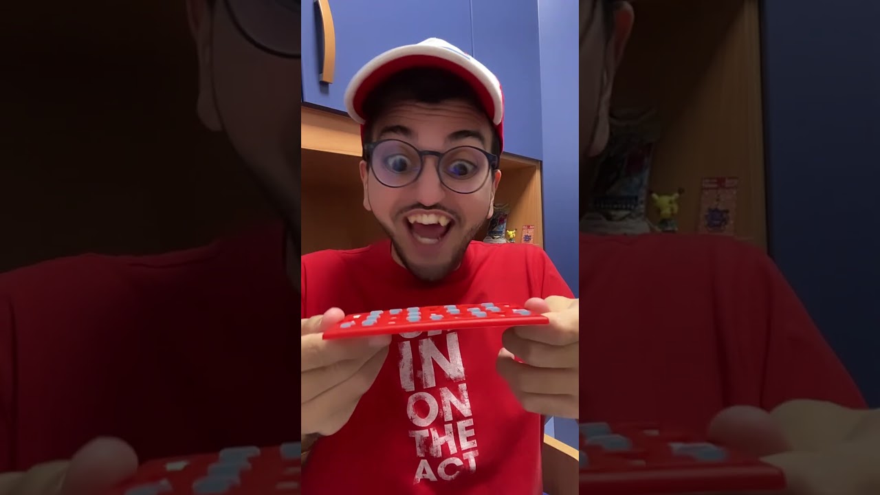 Come NON GIOCARE a TOMBOLA con i POKEMON a NATALE - Sguein Kevin e Pino