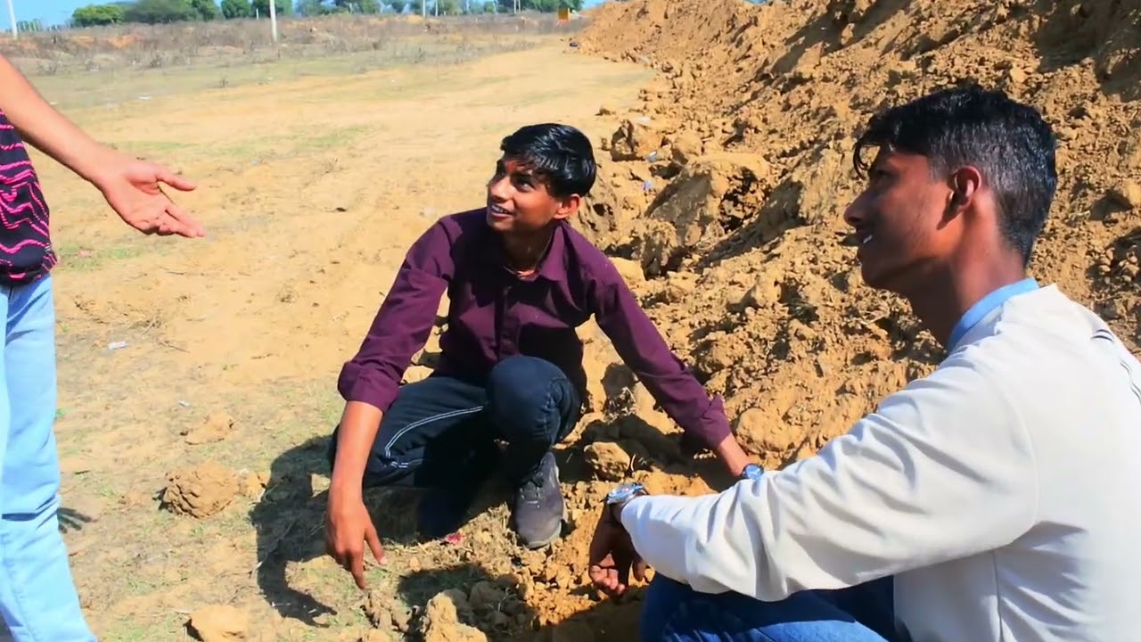 ठेकेदार के पास कामचोर मजदूर
