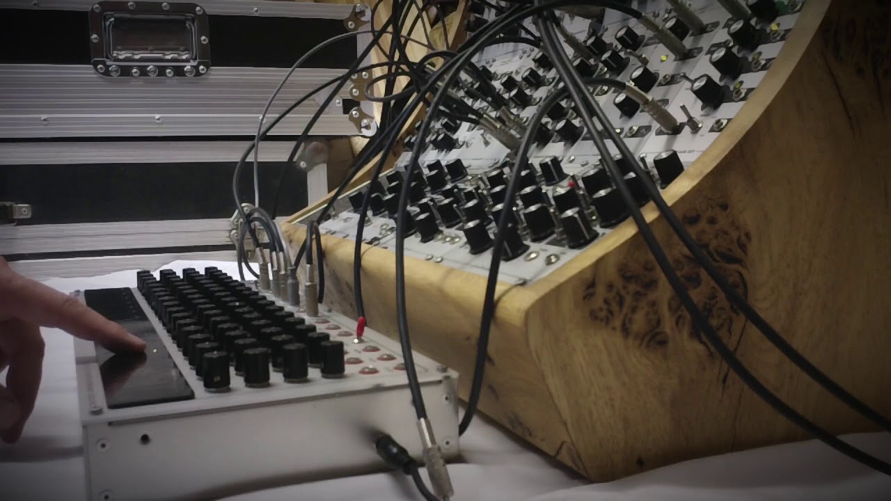 Serge TKB by Random*Source, patch example #3