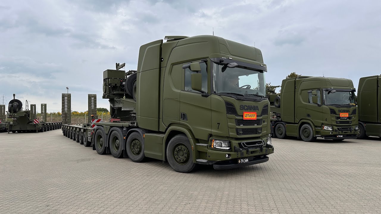 SCANIA R650 V8 8X4/4 HIGHLINE - BROSHUIS TRAILER