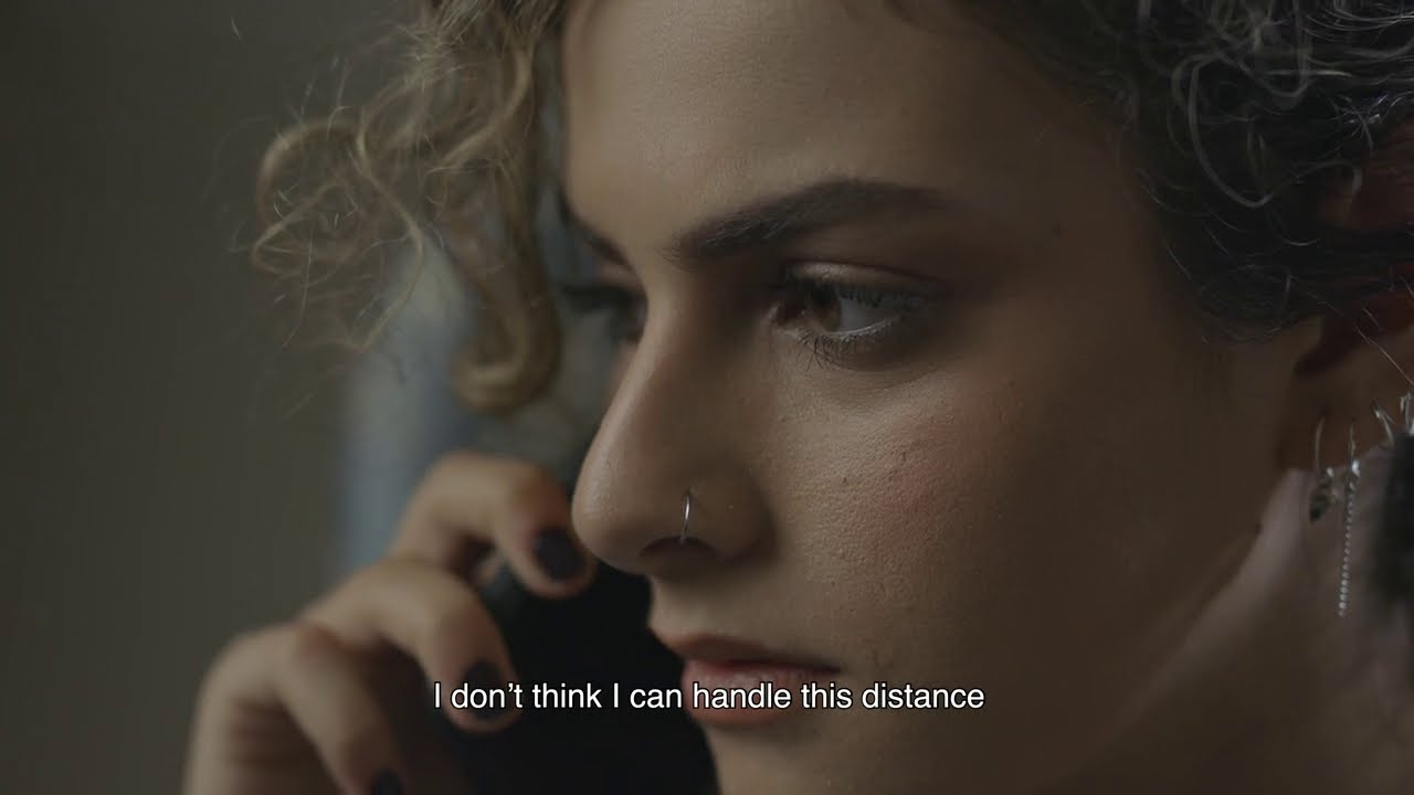 This Girl Surprise Visited Her Boyfriend She Instantly Regretted It