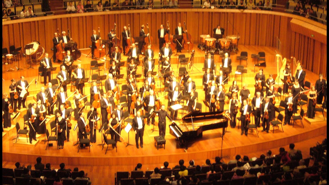JOHANNES BRAHMS: Piano Concerto No. 1 — Dejan Lazić • Budapest Festival Orchestra • Iván Fischer