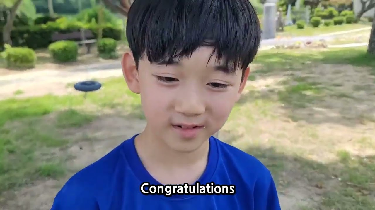 Barefoot Lecture 17: A child's atopic dermatitis cleared up of 1 month barefoot walking-Hyunsung(11)