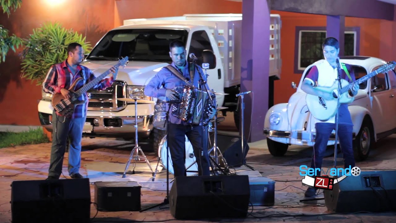 Los Elementos De Culiacan - La Casa De Ladrillo (En Vivo 2014)