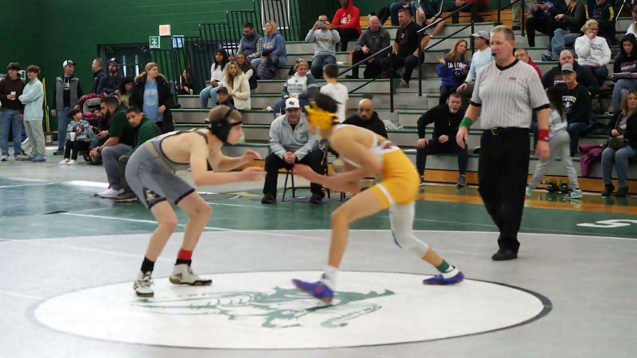 Wrestle-Back Semifinal - Andrew Troekurov&nbsp;[R] v Tony Hinojosa [G] (132)