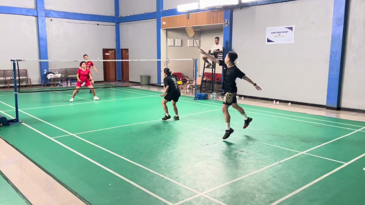 BangEdwin/MbakIne VS BangOka/MbakLien