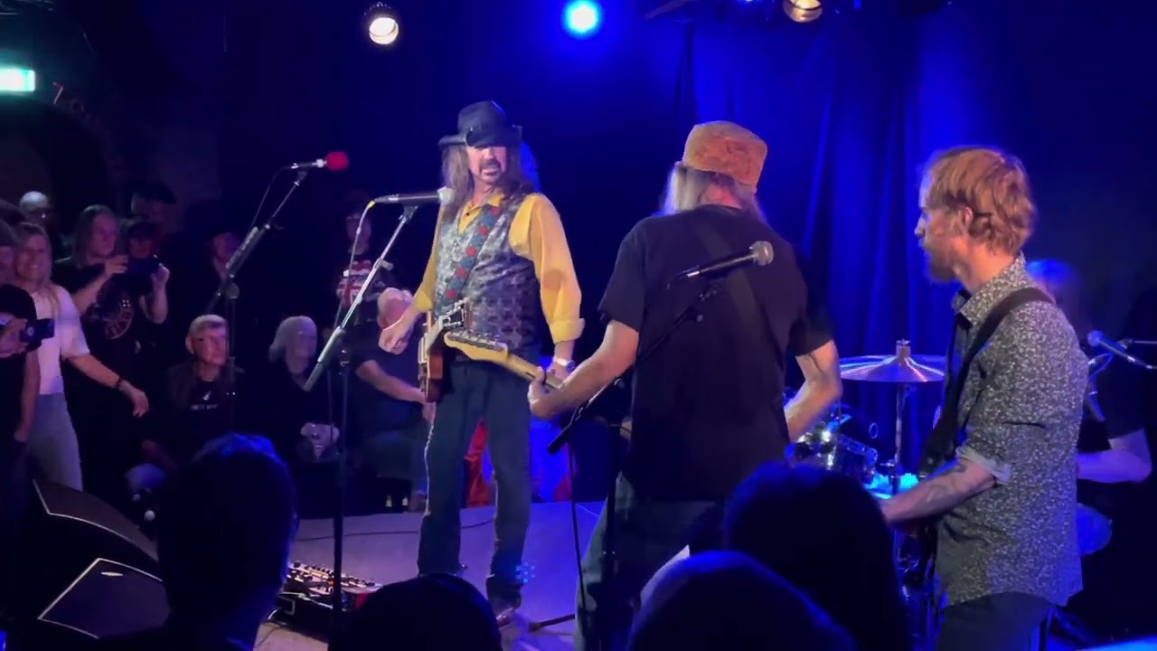 Dan Baird & Homemade Sin - Sheila / Do You Wanna Dance / I Wanna Be Sedated / Sheila (241004, Malmö)