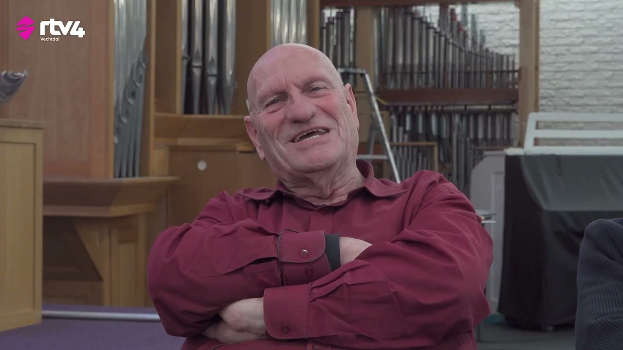 75-jarige orgelbouwer Hagels sluit carrière af met vierklaviers orgel in Dedemsvaart