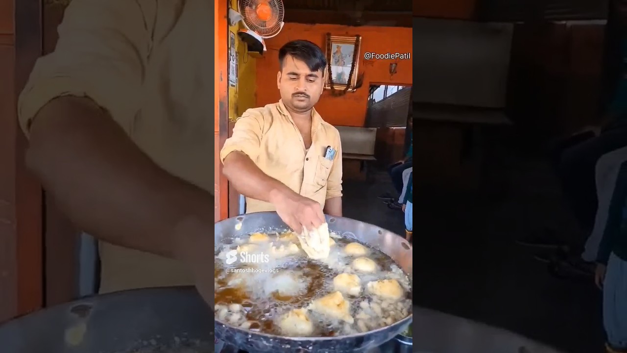 parbhani ka vadapav 😋#shorts #streetfood #shortsfeed