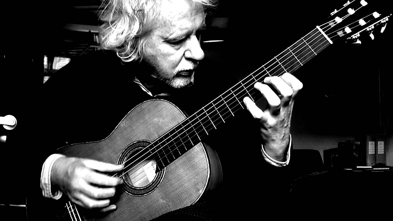Julian Arcas Bolero - Rob MacKillop, gut-strung guitar