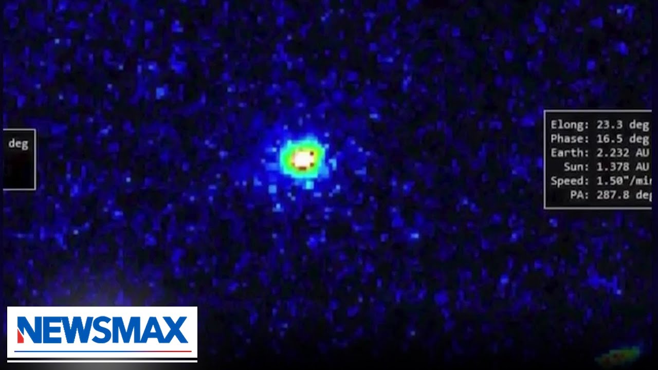 &lsquo;Set of jets&rsquo; surrounds mysterious interstellar object 3I/ATLAS: Dr. Avi Loeb | America Right Now