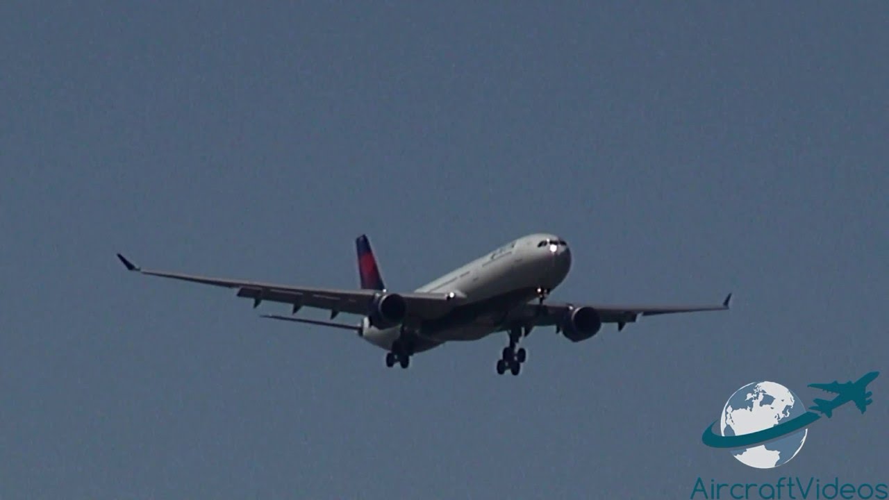 Delta Air Lines A330-323 [N820NW]