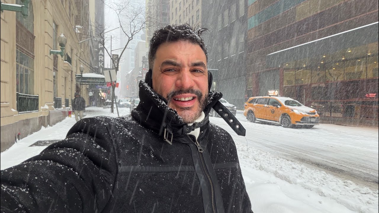 ON LIVE BIG SNOWSTORM NYC‼️ I Walking across NYC From Times Square to Central Park